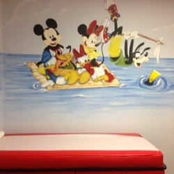 Shores Pediatrics - Disney Room
