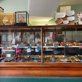 Kawamoto Store - a variety of food items - Japanese Near Me - Hilo, Hawaii