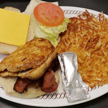Waffle House - Chicken Sandwich - Diners Near Me - Ponchatoula, Louisiana