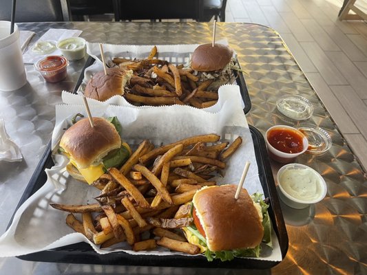 Curb Side Bistro by null