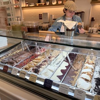 Bacio di Latte - Gelato Near Me - Thousand Oaks, California Bacio di Latte - Gelato Near Me - Thousand Oaks, California