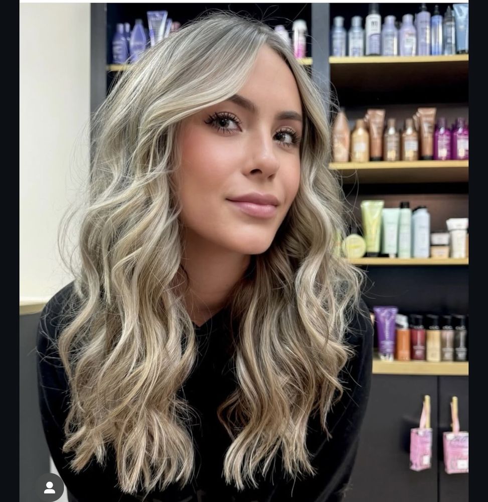 Elemis Salon Image