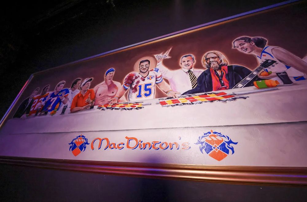 MacDinton's Gainesville Image