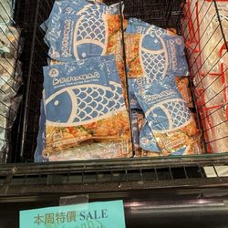 Fresh International Market