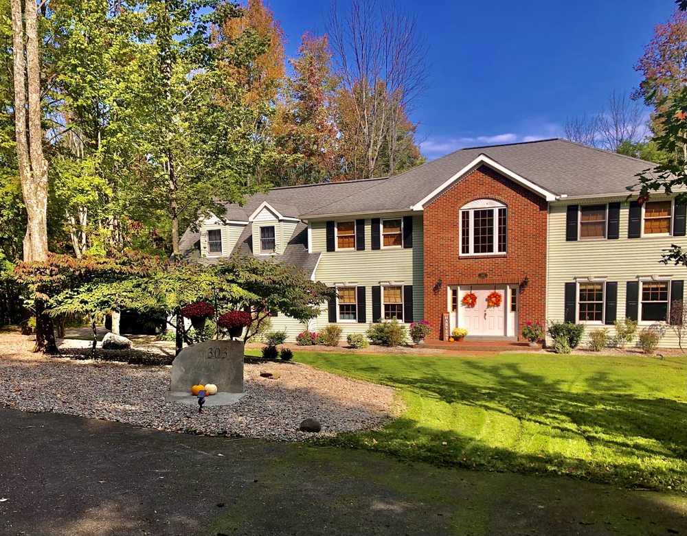 LINDA GIAMMARINO WARREN REAL ESTATE 16 Photos 33 Front St, Binghamton, New York Real