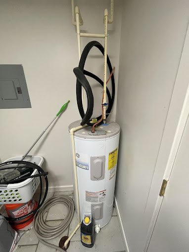 Slide of Titan Jetters