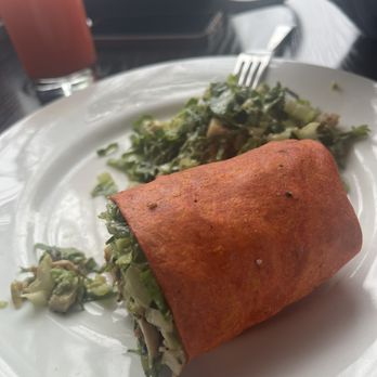 La Pasta - Chicken Wrap - Italian Near Me - Lynwood, California La Pasta - Chicken Wrap - Italian Near Me - Lynwood, California
