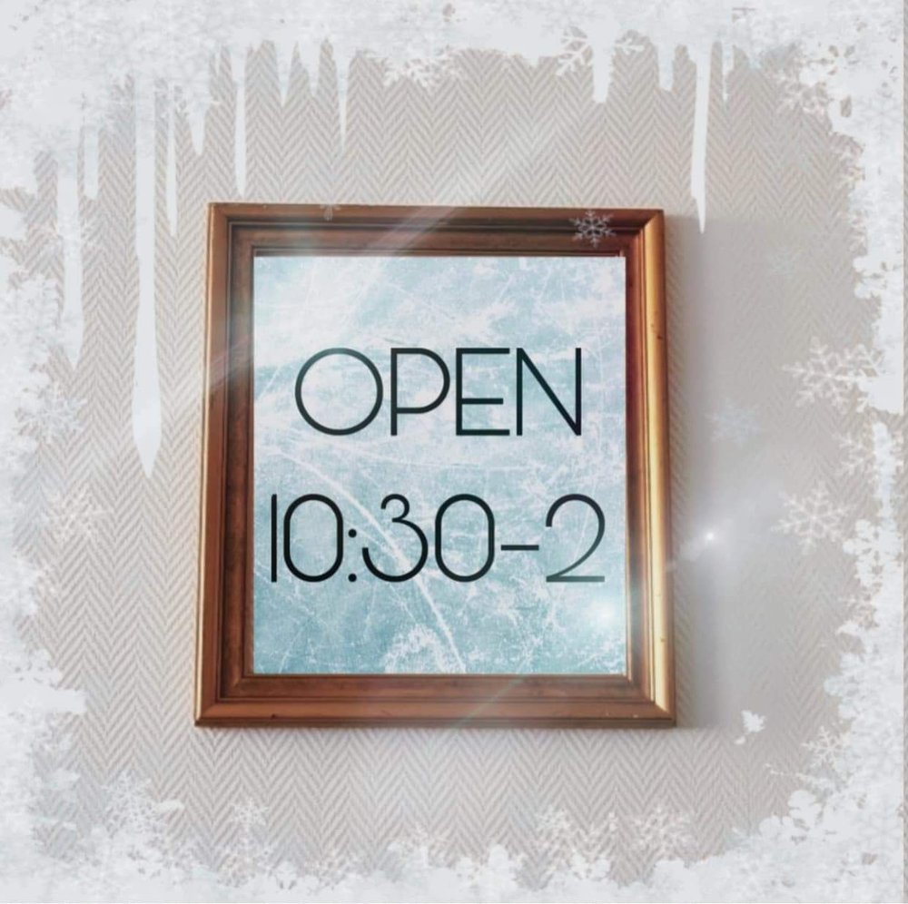 Crave Restaurant Logo