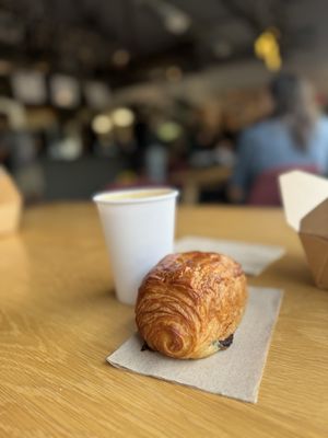 Snowy Owl Cafe & Roastery by null