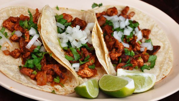 Tacos Hernandez by null