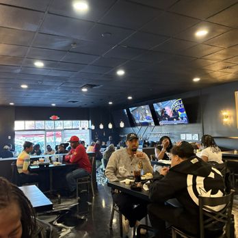 Sol’Delish - Inside view - Soul Food Near Me - Charlotte, North Carolina
