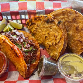 Las Tapias Birria - Tacos - Food Trucks Near Me - Columbus, Ohio Las Tapias Birria - Tacos - Food Trucks Near Me - Columbus, Ohio