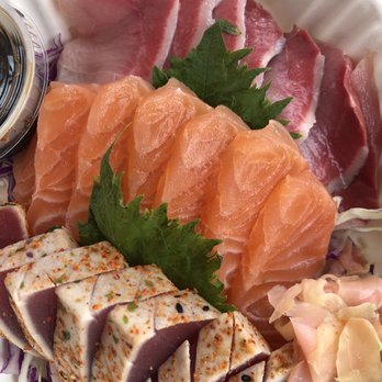Smash Maui - Seared ahi, king salmon, hamachi - Food Trucks Near Me - Lahaina, Hawaii Smash Maui - Seared ahi, king salmon, hamachi - Food Trucks Near Me - Lahaina, Hawaii