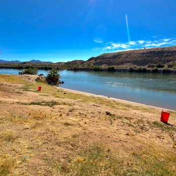 McIntyre RV Resort - Campgrounds Near Me - Blythe, California McIntyre RV Resort - Campgrounds Near Me - Blythe, California