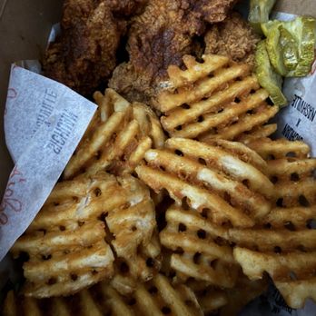 Hot Lola’s - Tender Loving - Chicken Shop Near Me - Arlington, Virginia Hot Lola’s - Tender Loving - Chicken Shop Near Me - Arlington, Virginia