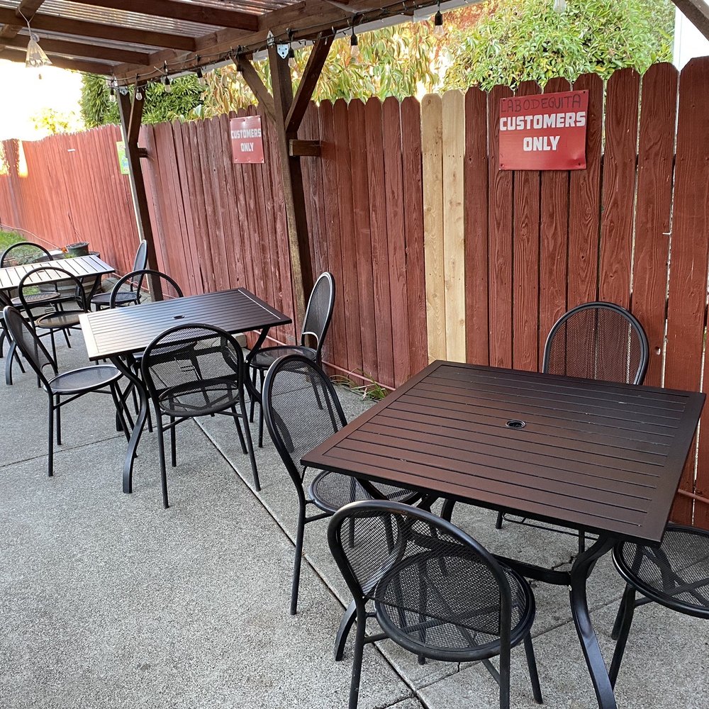 La Bodeguita 2 - Patio - Mexican Near Me - Guerneville, California