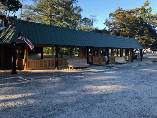 Prosser's Barbecue by null