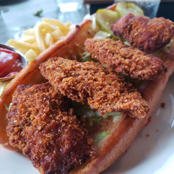 State Fare - Oyster po boy: over breaded and overcooked - Breakfast & Brunch Near Me - Catonsville, Maryland