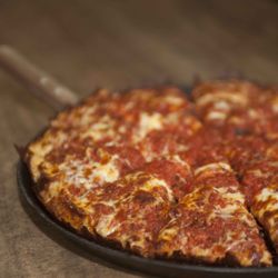 Chicago's Pizza