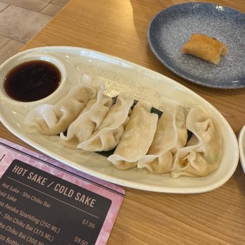 Sakura Ramen - Veggie pot sticker - Ramen Near Me - Oakland Park, Florida Sakura Ramen - Veggie pot sticker - Ramen Near Me - Oakland Park, Florida