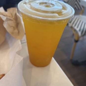 Paris Baguette - Mango lemonade refresher - Bakeries Near Me - Fort Worth, Texas Paris Baguette - Mango lemonade refresher - Bakeries Near Me - Fort Worth, Texas