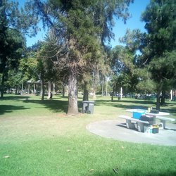 Spreckels Park - Spreckles Park is one that is the entry to the Island the closenesz to the many city buildings