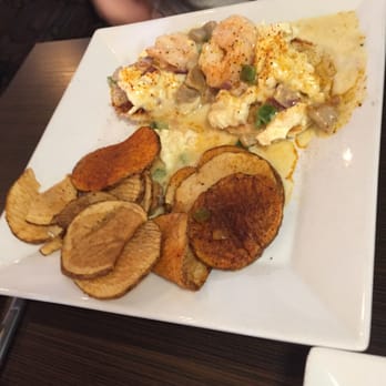 Meemom's - Coffee & Tea Near Me - Middletown, New Jersey