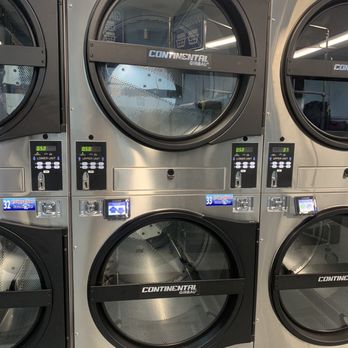 Crispy Clean Laundromat - Large dryers - Laundromat Near Me - El Cajon, California Crispy Clean Laundromat - Large dryers - Laundromat Near Me - El Cajon, California