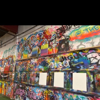 Studio WIP - Paint & Sip Near Me - Chicago, Illinois