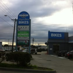 Ivanhoe Cycles Megastore - The megastore on Bell Street!