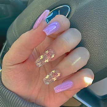 Hollywood Nails - lilac with butterflies and glitter - Nail Salons Near Me - Abilene, Texas
