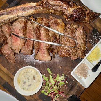 Bourbon & Bones Chophouse | Bar - Ribeye tomahawk - Bars Near Me - Gilbert, Arizona