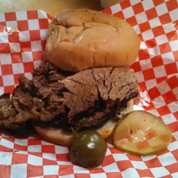 The Smokin Pig - Brisket sammich. - Barbeque Near Me - Pendleton, South Carolina The Smokin Pig - Brisket sammich. - Barbeque Near Me - Pendleton, South Carolina