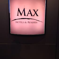 Max Hotel - Insegna