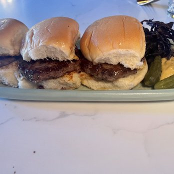 Ceron Kitchen - American Wagyu Beef Sliders - New American Near Me - Alameda, California