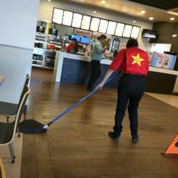 Carl's Jr - Extraño al brian