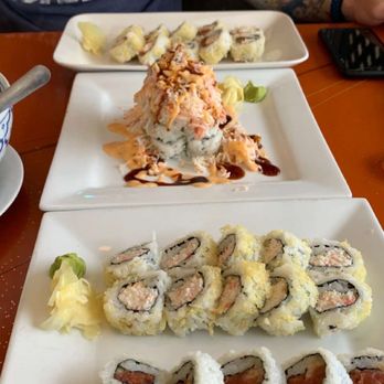 Sushilicious & Thai - Crunchy tuna roll, crunchy crab roll, Volcano - Sushi Bars Near Me - Waveland, Mississippi Sushilicious & Thai - Crunchy tuna roll, crunchy crab roll, Volcano - Sushi Bars Near Me - Waveland, Mississippi