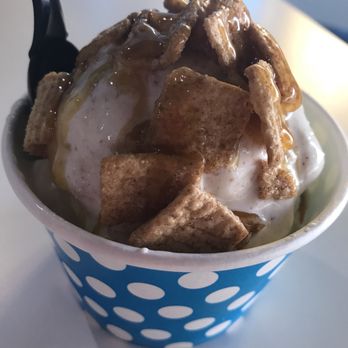 Freskia Ice Cream  - Ice Cream & Frozen Yogurt Near Me - Sterling Heights, Michigan