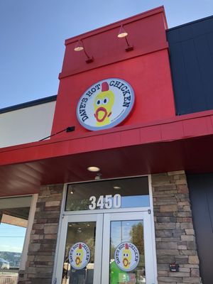 Dave's Hot Chicken by null