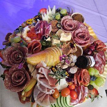Gouda Charcuterie Boards - This is the board I ordered. Loved and enjoyed every bit.  Thank you - Caterers Near Me - Jurupa Valley, California
