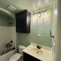 Buckmasters Electric - Recessed outlet installed