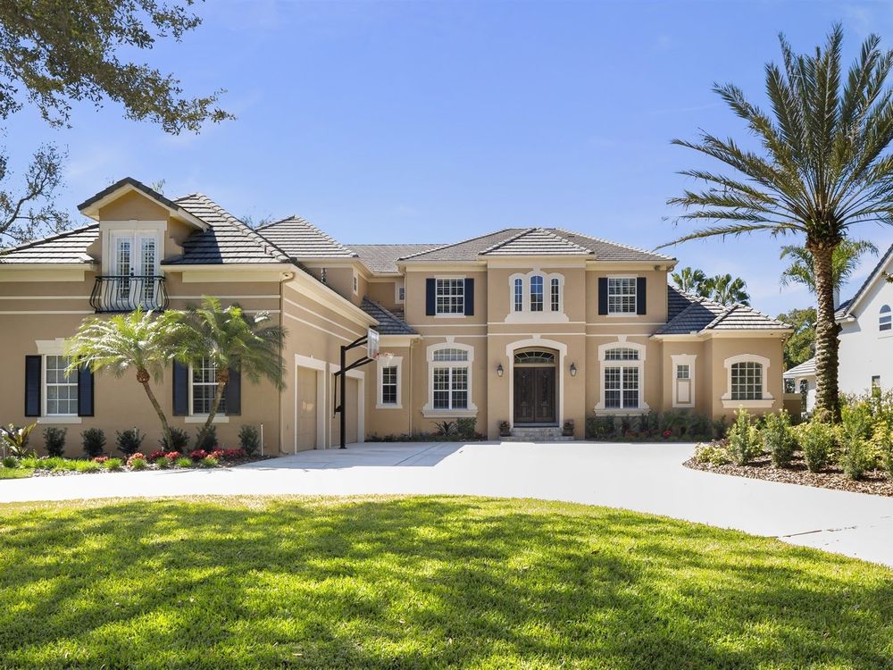 Slide of Michaelangelo Construction Group