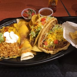 Wholotta Platter