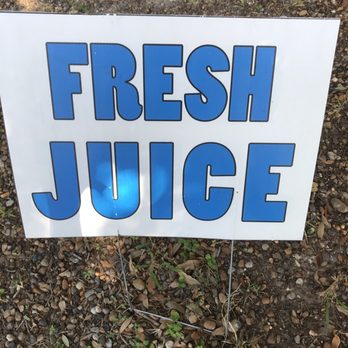 Earth Born Market - a fresh juice sign - Farmers Market Near Me - McAllen, Texas Earth Born Market - a fresh juice sign - Farmers Market Near Me - McAllen, Texas