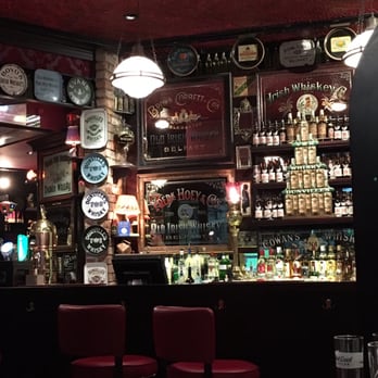 Harp Bar - Main bar - Bars Near Me - Belfast, BFS