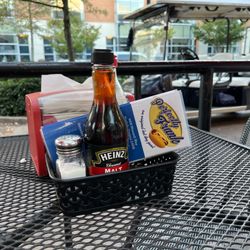 Perfectly Frank - Outside seating