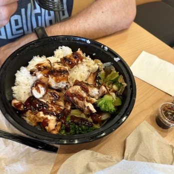 Teriyaki Madness - Chicken Breast Teriyaki Bowl - Japanese Near Me - Strongsville, Ohio