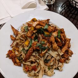 Vivace Mediterranean Cuisine - Mediterranean Chicken Pasta