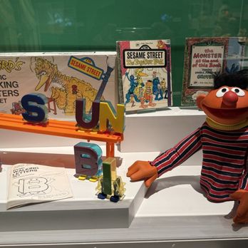 Peoria Riverfront Museum - Museums Near Me - Peoria, Illinois