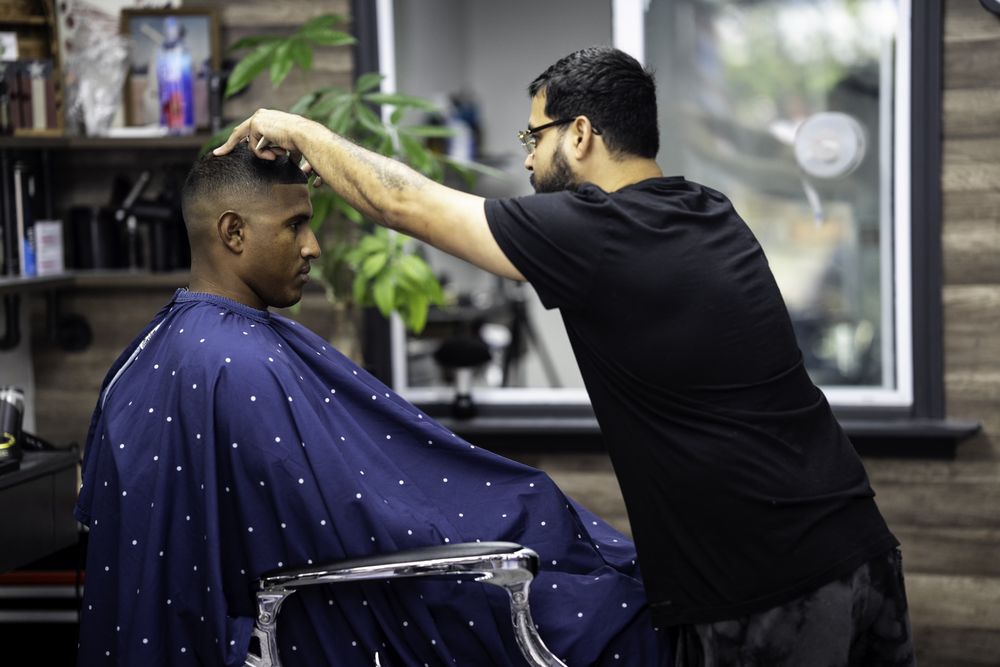 Cuts 2 Crave Barbershop